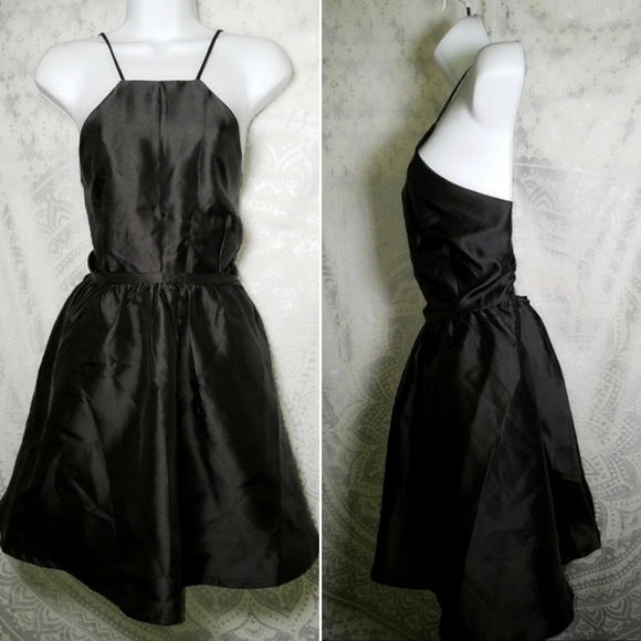 Fashion Nova Dresses & Skirts - NWT Fashion Nova Black Skater Flare Dress XL